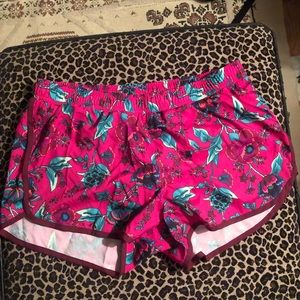Old Navy active shorts